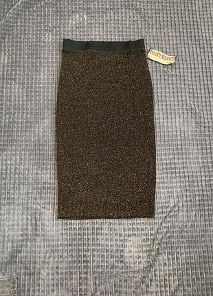 Спідниця міді