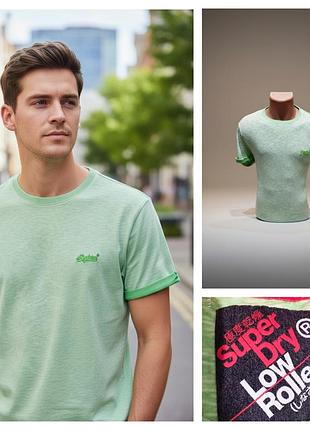 Універсальна зручна футболка унікального британського бренду superdry