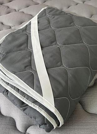 Наматрасник стеганный 120*190 defender light тм family sleep серый