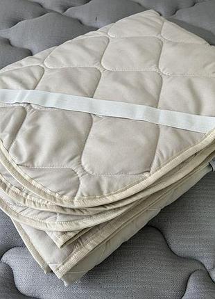 Наматрасник стеганный 90*190 defender light тм family sleep бежевый