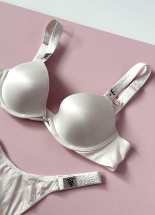 Бюстгальтер victoria‘s secret стрази