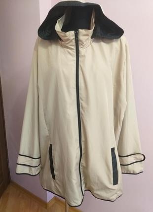 Легка щтурмовка,плащик/6,7,8xl