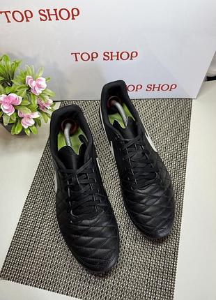 Оригінальні копки nike 4