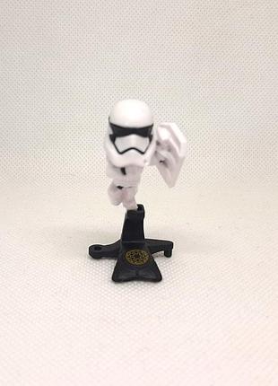 Игрушка kinder surprise star wars 2025 vc368 stormtrooper штурмовик 2