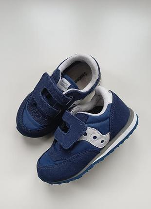 Кроссовки saucony б/в р 22 на мальчика в очень красивом состоянии стелька 14