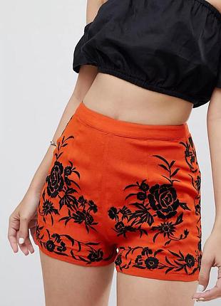 🍊 ефектні помаранчеві шорти asos з вишивкою — розмір s 🍊