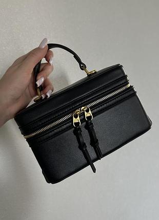 Маленька чорна сумка 🖤