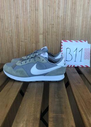 Кроссовки nike md valiant