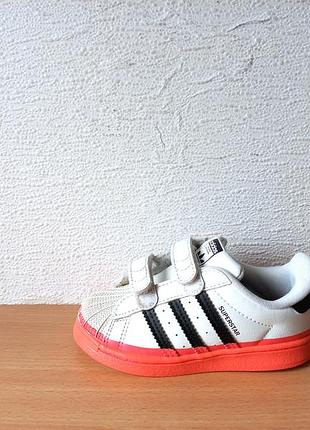 Классные кроссовки adidas superstar 25 р. стелька 15,4 см.
