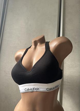 Бюстгальтер топ calvin klein м