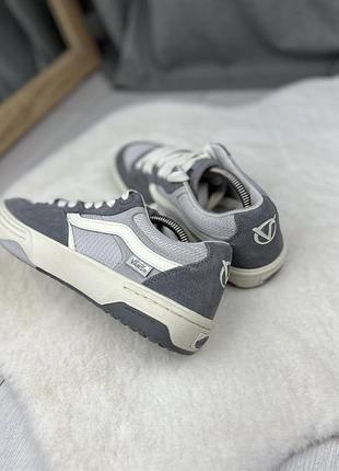 Оригінальні кеди vans chaussures rowan 2 en gris розмір 39
