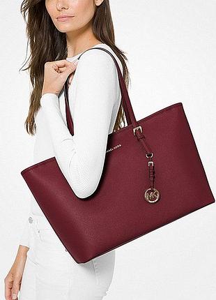 Кожаная сумочка michael michael kors quinn