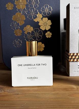 Floraiku one umbrella for two
