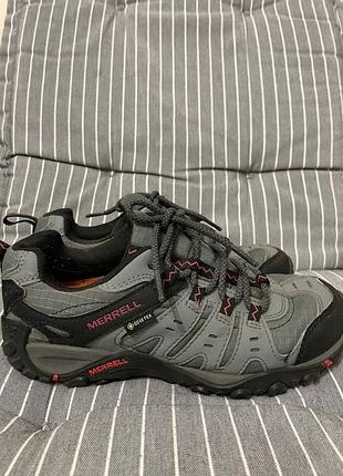 Трекінгові кросівки merrell