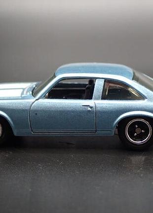 Машинка matchbox 1979 chevrolet nova coupе , нов. без упаков 3