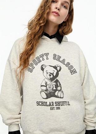 Біле худі оверсайз pull&bear розміру м 6