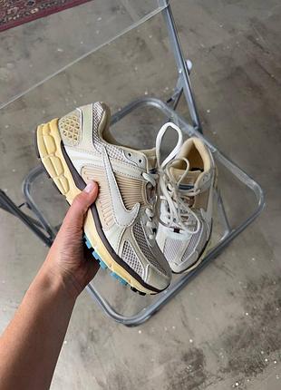 Кроссовки nike vomero 5 beige распродаж sale