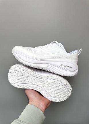 Nike vomero plus zoomx 9