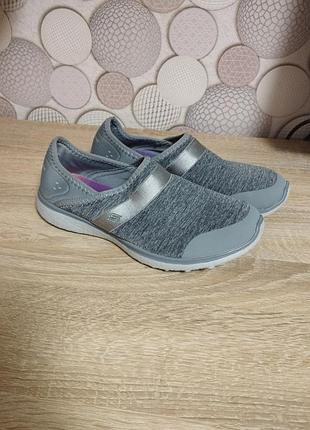 Кроссовки skechers 36,6
