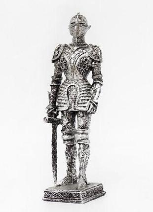Статуэтка рыцарь высота 22 см №17