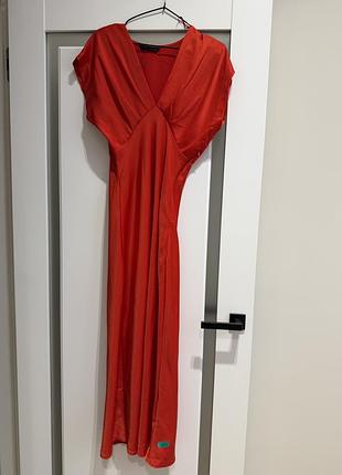 Атласна сукня zara