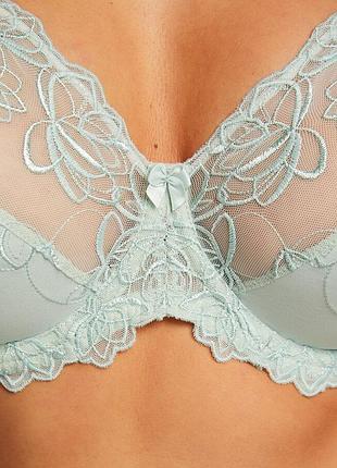 Бюст мереживний мʼятного кольору hunkemoller