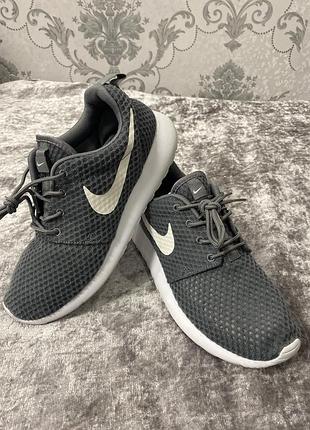 Кросівки nike
