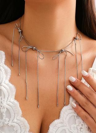 Женское колье ожерелье чокер серебристое