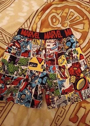 Шорти marvel . 8