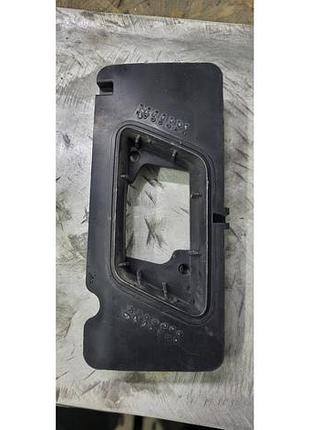 Тримач форсунки омивача лівої фари - jaguar f-pace