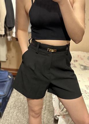 Класичні шорти zara