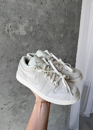 Nike air jordan 1 low