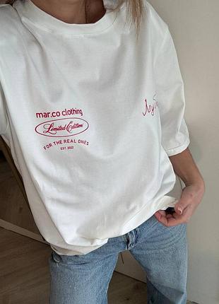 Женская оверсайз футболка с надписью