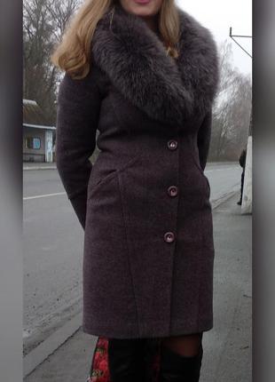 Класичне пальто кашемір з натуральним фарбованим хутром 46р