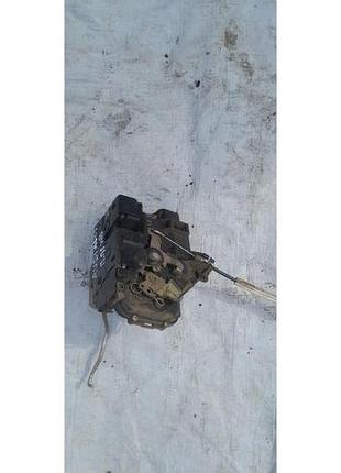 Замок двери передней правой audi a6 c5 1998г.в.