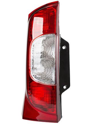 Peugeot bipper 2007 - версія з дверями, ліхтар задній лівий