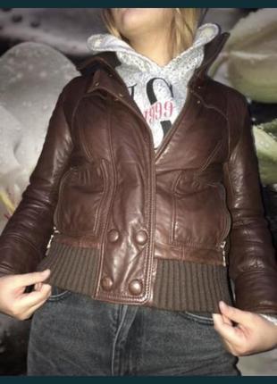 Куртки , курточки