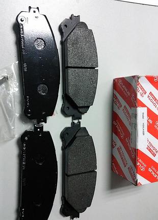 Тормозные колодки передние (оригинал) на toyota highlander 12-, rav iv 12-/lexus rx, nx
