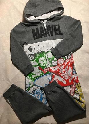 Трикотажний комбінезон marvel 122-128 см