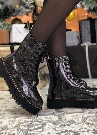 Женские ботинки dr. martens jadon galaxy из лаковой кожи