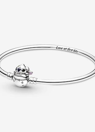 Серебряный браслет pandora "любовь из первого укуса стич" 17