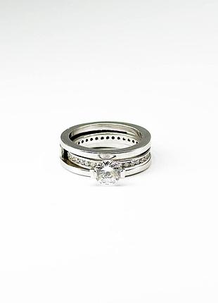 Серебряное кольцо с фианитами, размер 16,5, вес: 7.1 г