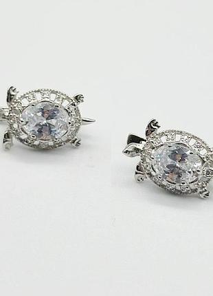 Серебряные серьги с фианитами