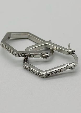 Серебряные серьги с фианитами