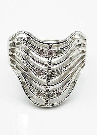 Серебряное кольцо со вставкой фианит, размер 17,5, вес: 4.5 г