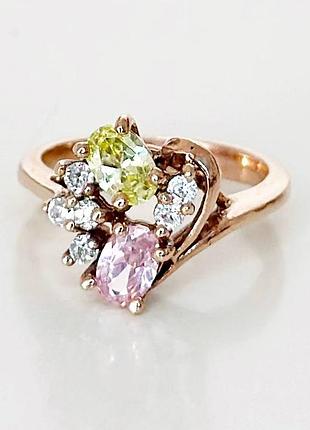 Серебряное кольцо со вставкой фианит, размер 18,0, вес: 3.8 г