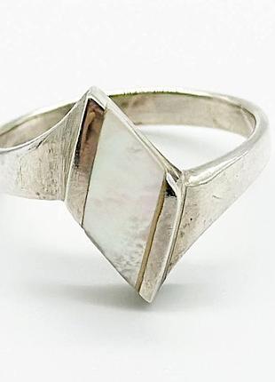Серебряное кольцо, размер без розміру, вес: 3.5 г