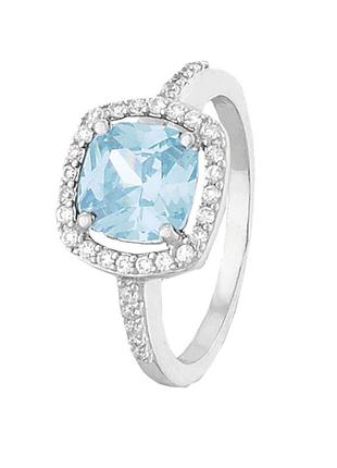 Серебряное кольцо с фианитами, размер 16,0, вес: 3.7 г