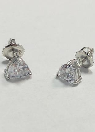 Серебряные серьги с фианитами