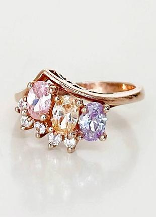 Серебряное кольцо со вставкой фианит, размер 17,5, вес: 3.7 г